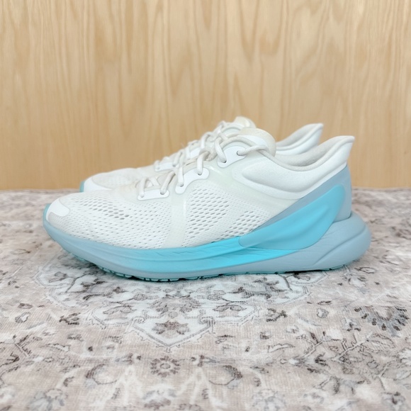 Lululemon BlissFeel Running Shoes White Cyan Blue Cirrus Blue - Picture 2 of 11